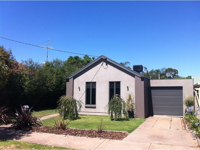 11 Field Street, Shepparton VIC 3630