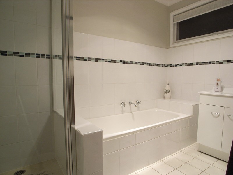 61 Batman Avenue, Shepparton VIC 3630