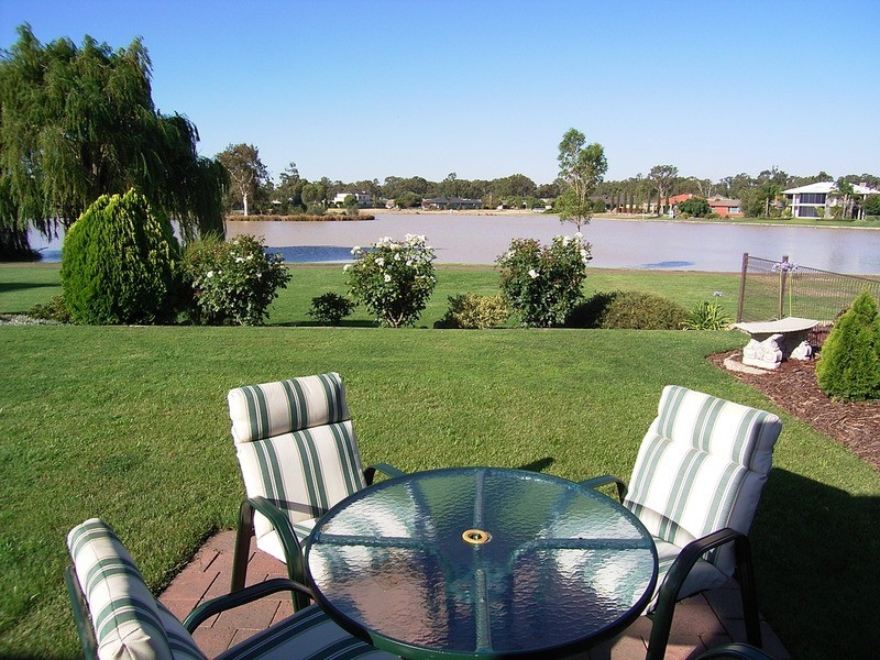 19 Ganaway  Crescent, Kialla VIC 3631