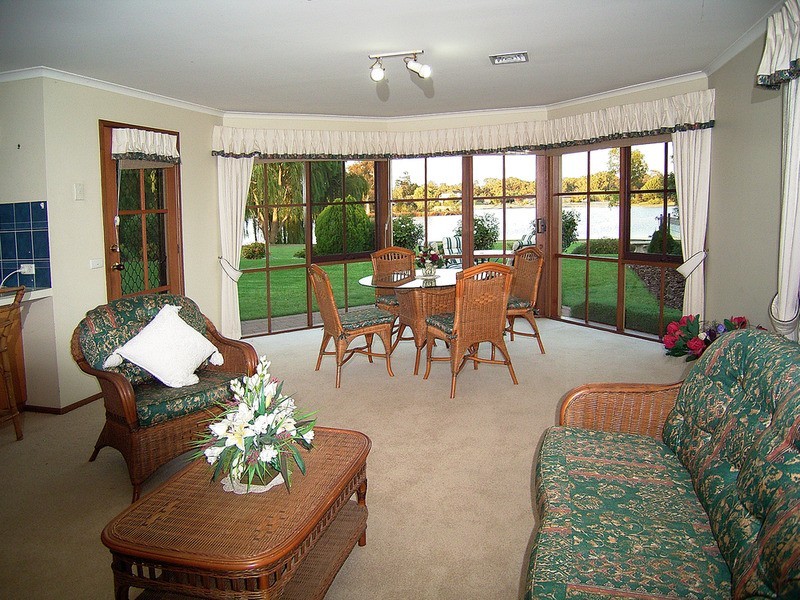 19 Ganaway  Crescent, Kialla VIC 3631