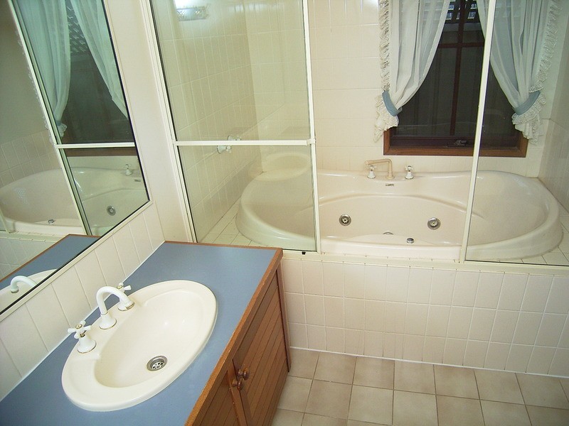 19 Ganaway  Crescent, Kialla VIC 3631