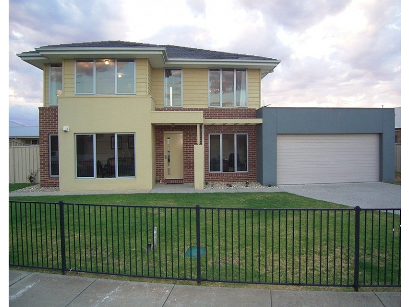 4 Wendouree Drive, Kialla VIC 3631