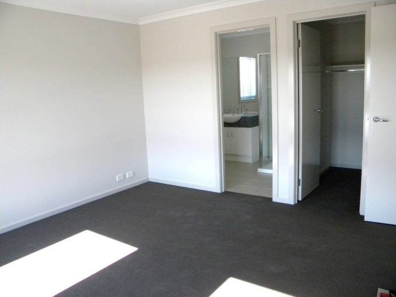 100 Feiglin Road, Shepparton VIC 3630