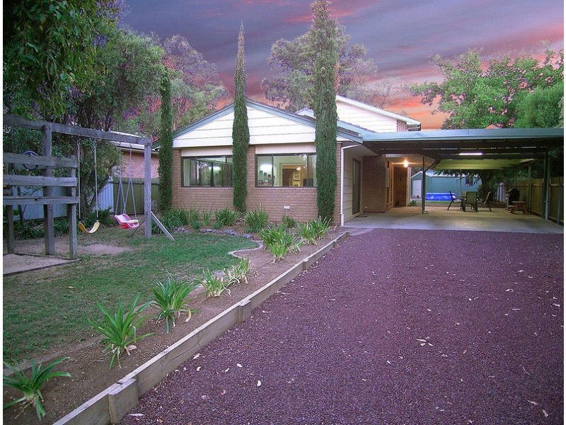 11 Dampier Avenue, Shepparton VIC 3630