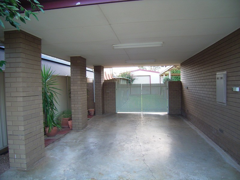 14 Nicholls Avenue, Shepparton VIC 3630