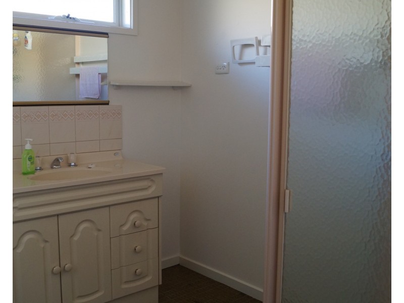 2/70 Maude Street, Shepparton VIC 3630