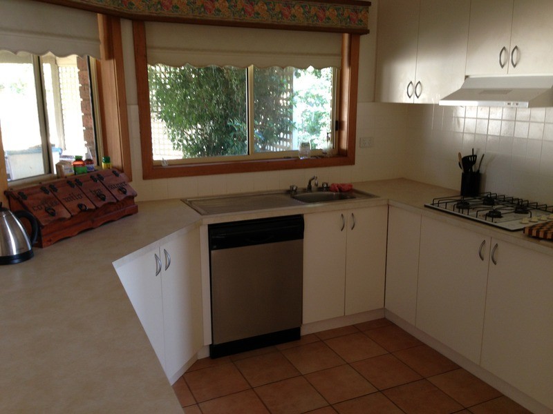 19 Polwarth  Place, Shepparton VIC 3630