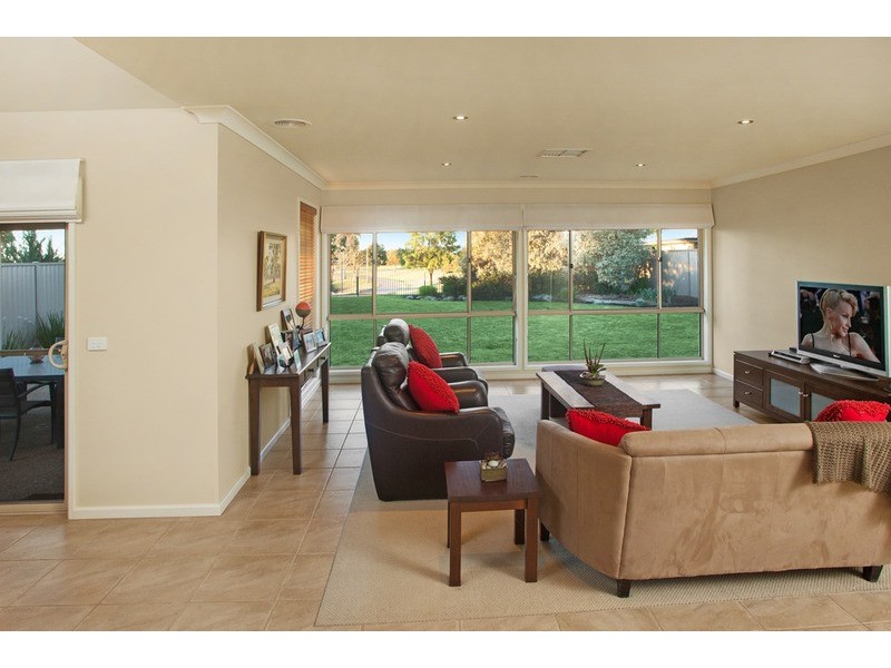 14  Tyers  Court, Kialla VIC 3631