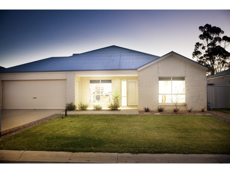 12 Guseli Court, Kialla VIC 3631