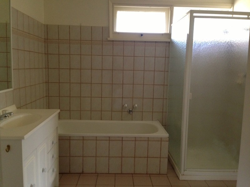 4-6 Nicholls Avenue, Shepparton VIC 3630