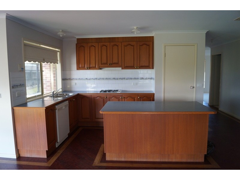 13 Dunstan Court, Shepparton VIC 3630