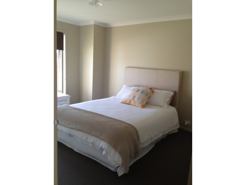 8 Teatree Place, Kialla VIC 3631