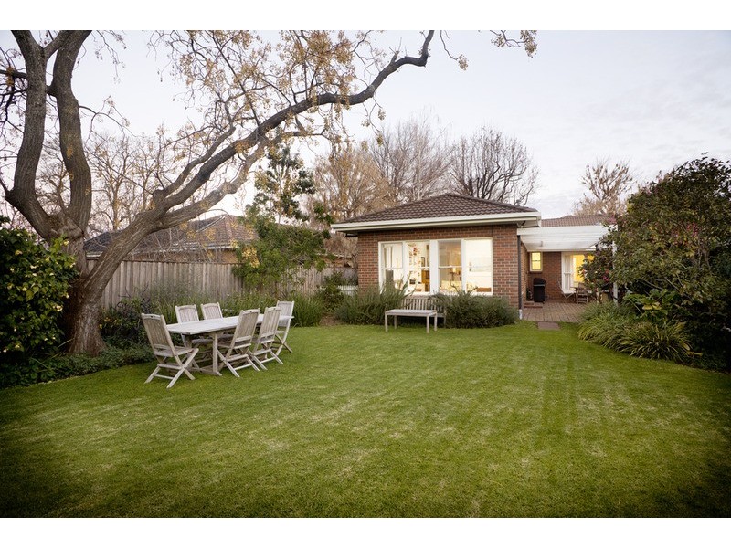 31 Sutherland Avenue, Shepparton VIC 3630