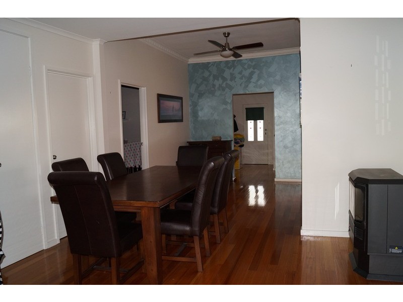 7 Dunkirk Avenue, Shepparton VIC 3630