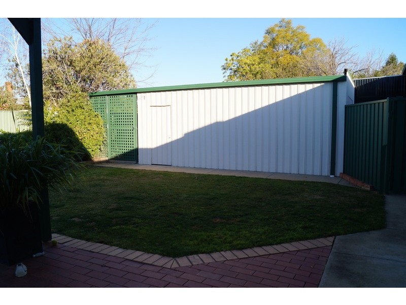 7 Dunkirk Avenue, Shepparton VIC 3630
