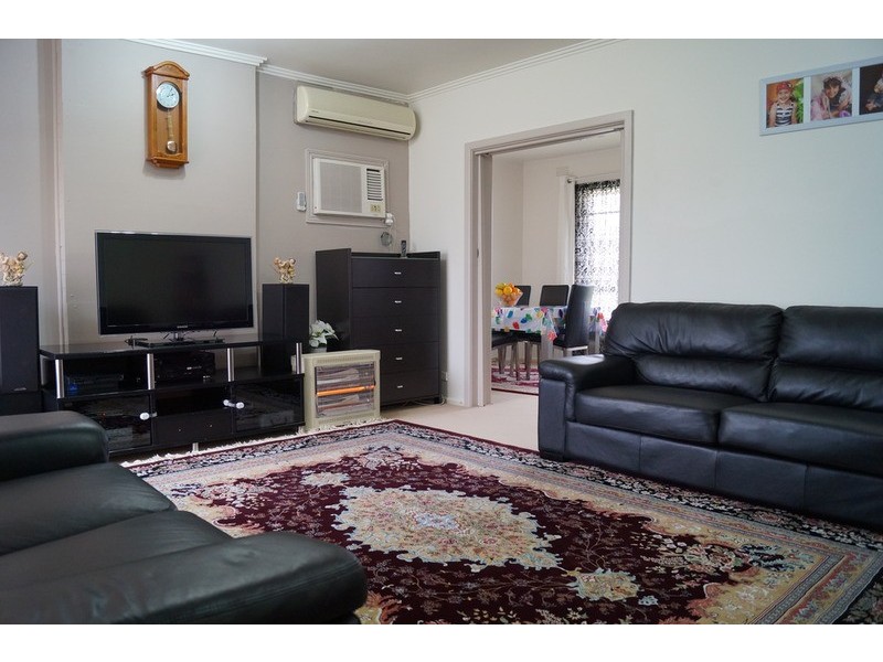 18 Lake  Street, Shepparton VIC 3630