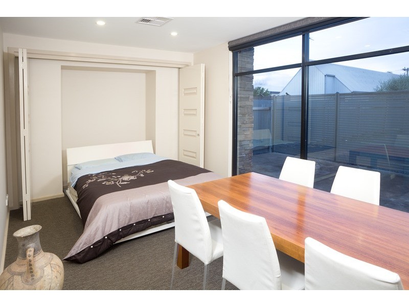 203 Fryers  Street, Shepparton VIC 3630