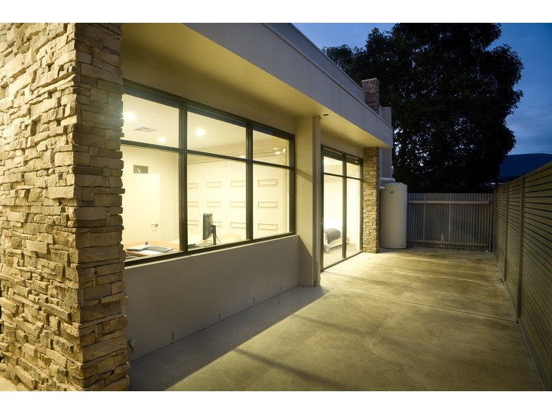 203 Fryers  Street, Shepparton VIC 3630