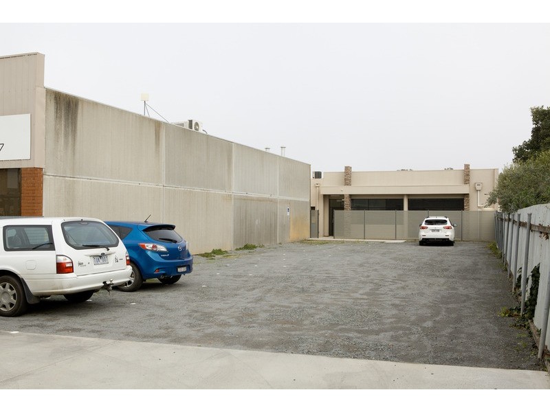 203 Fryers  Street, Shepparton VIC 3630