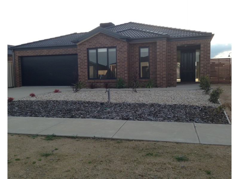 10 Settlers Drive, Kialla VIC 3631