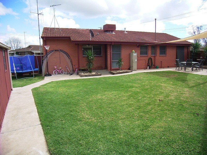 40 Poplar Avenue, Shepparton VIC 3630
