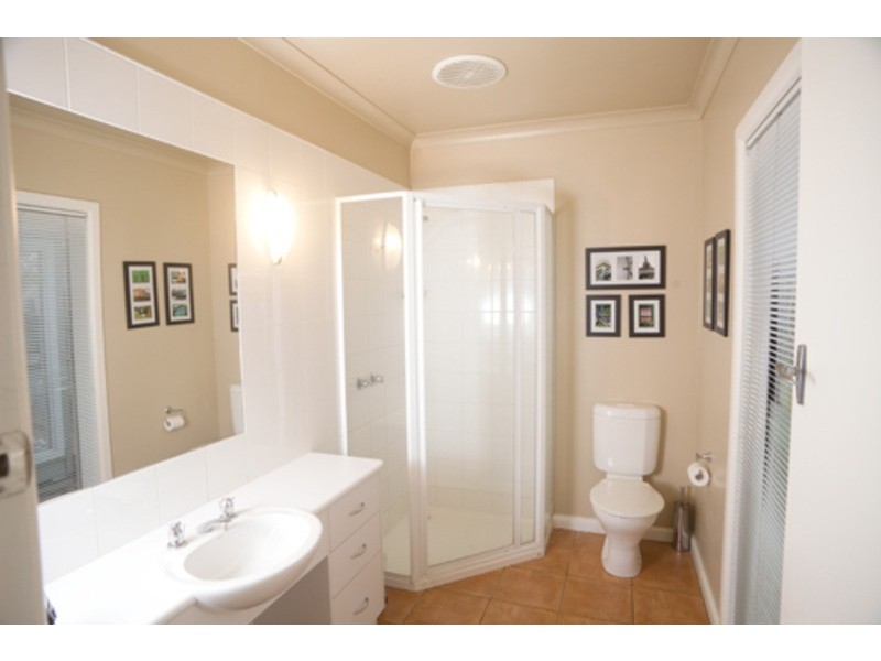 16 Hill Street, Shepparton VIC 3630