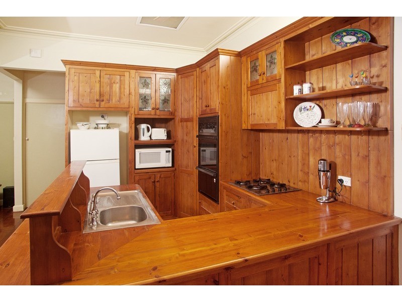 20 Dunrobin  Street, Shepparton VIC 3630