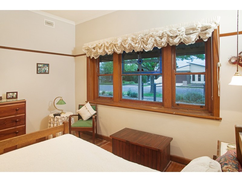 20 Dunrobin  Street, Shepparton VIC 3630