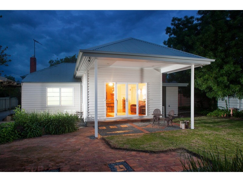 20 Dunrobin  Street, Shepparton VIC 3630