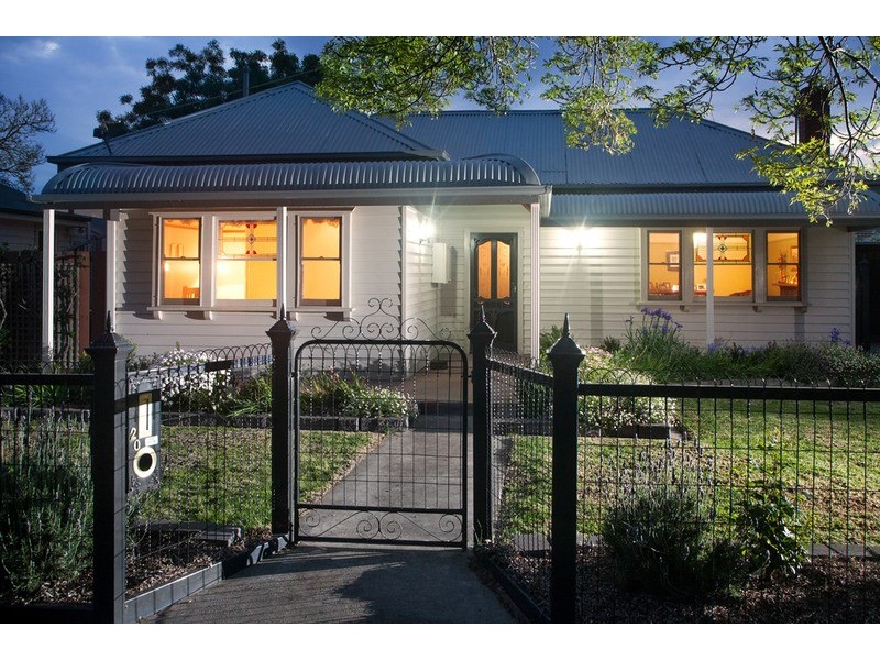 20 Dunrobin  Street, Shepparton VIC 3630