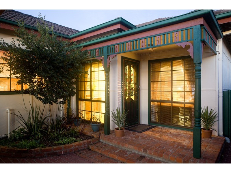 11 Dunkirk Avenue, Shepparton VIC 3630