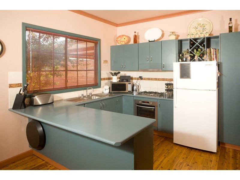 11 Dunkirk Avenue, Shepparton VIC 3630