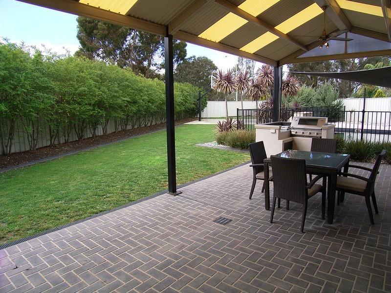 6 Mulwala  Court, Kialla VIC 3631