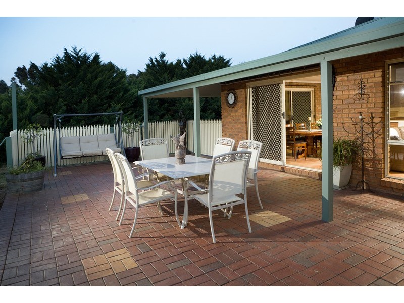 255 Riverview  Drive, Kialla VIC 3631