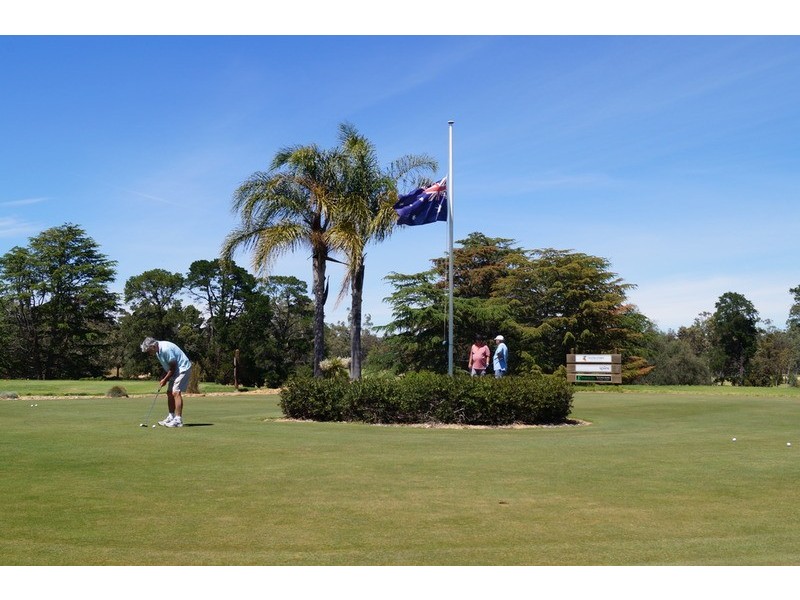 12 Canterbury  Avenue, Shepparton VIC 3630