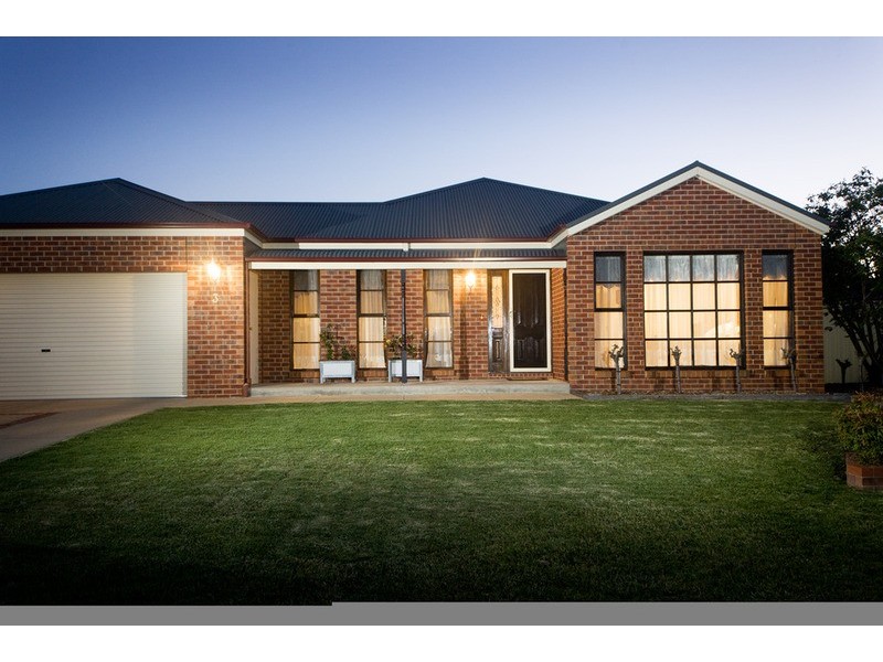 3 Scullin  Court, Shepparton VIC 3630