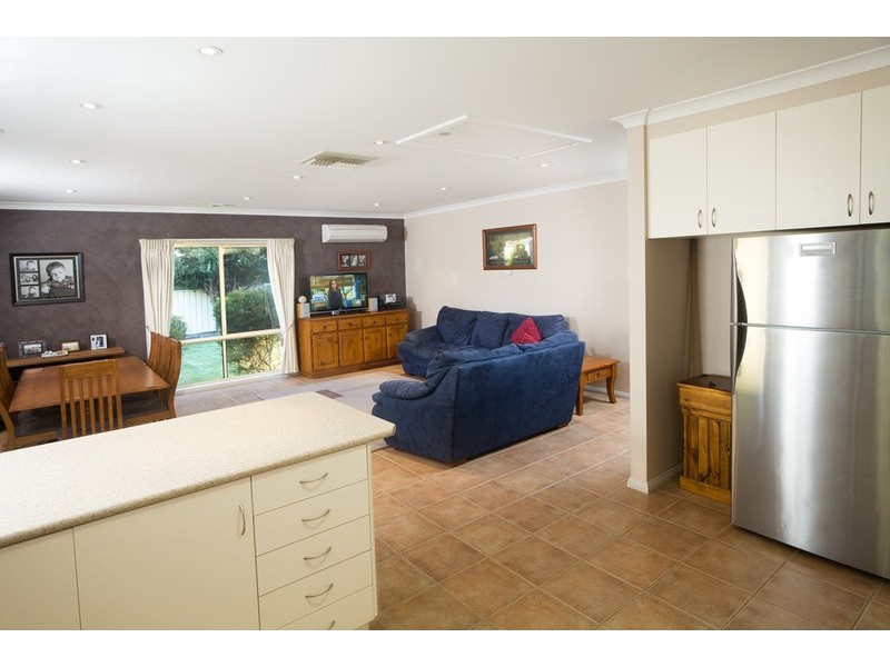 3 Scullin  Court, Shepparton VIC 3630