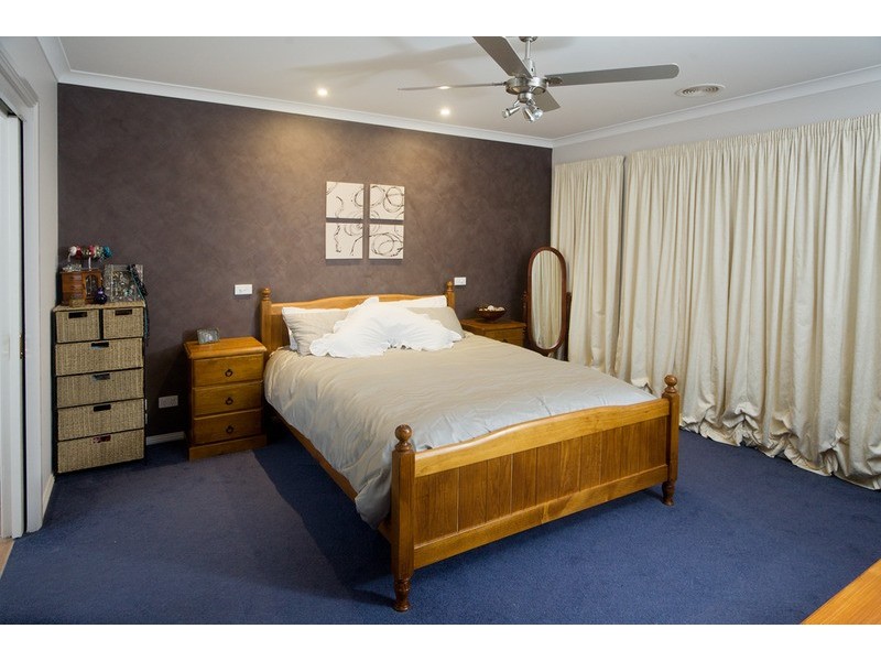 3 Scullin  Court, Shepparton VIC 3630