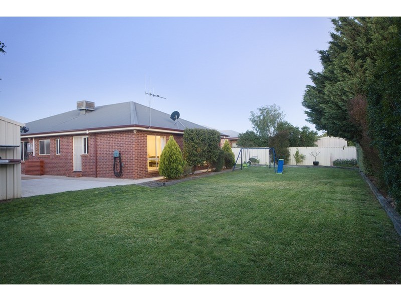 3 Scullin  Court, Shepparton VIC 3630