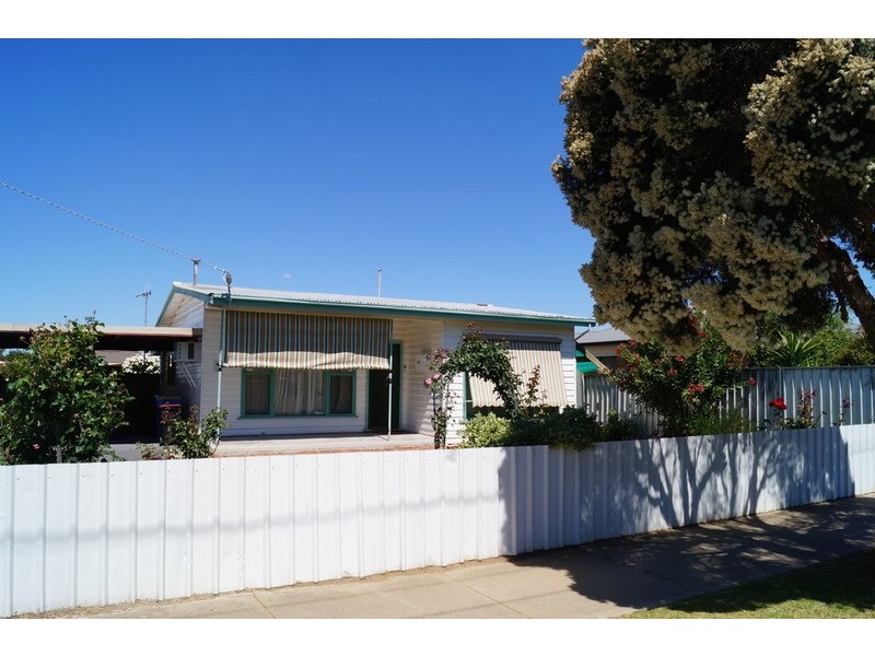 31  McDonald  Street, Shepparton VIC 3630