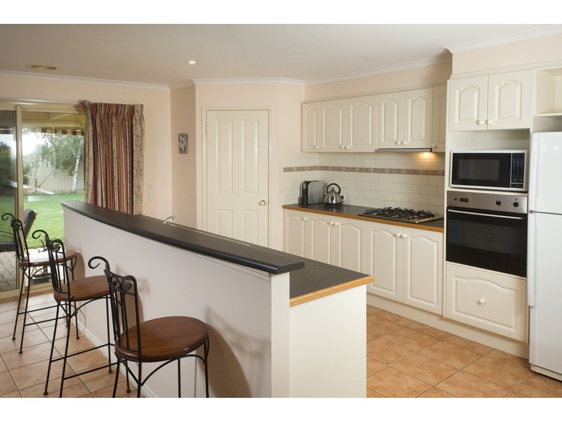 3 Robert Court, Shepparton VIC 3630