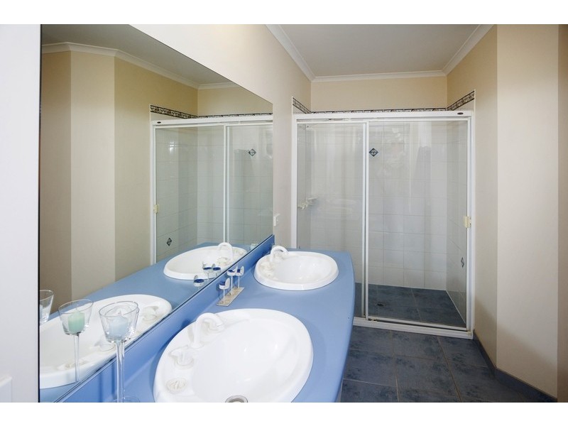 3 Robert Court, Shepparton VIC 3630