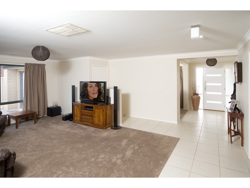 12 Dalmahoy Court, Shepparton VIC 3630