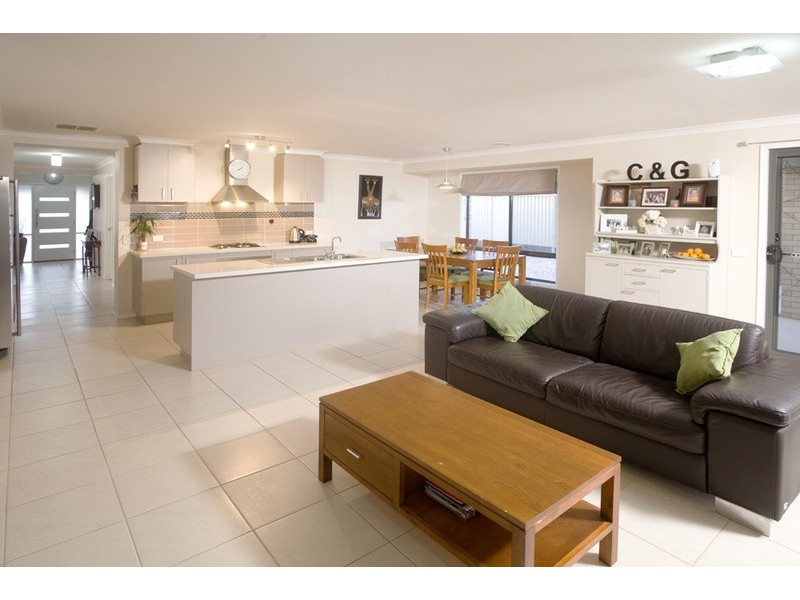 12 Dalmahoy Court, Shepparton VIC 3630
