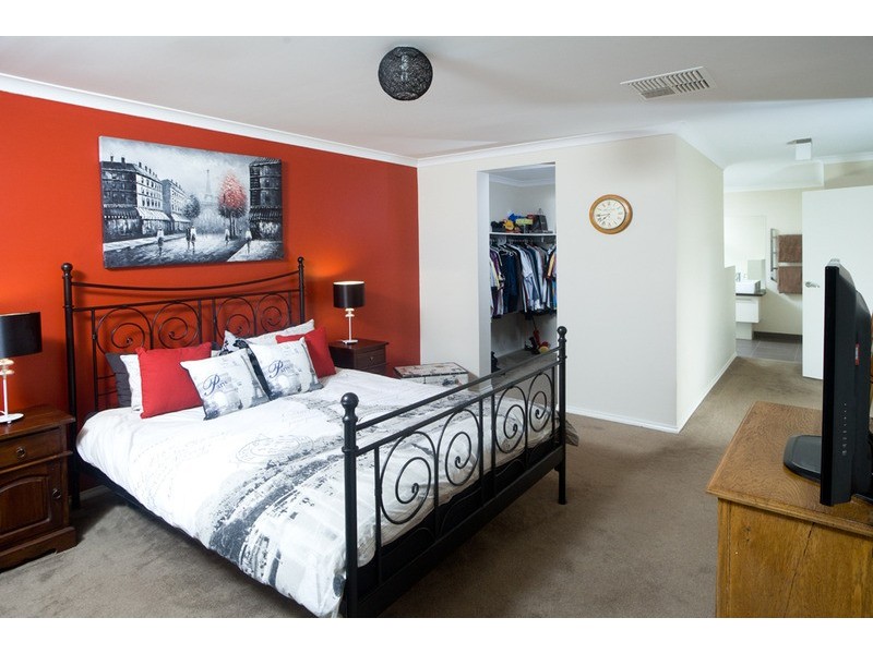12 Dalmahoy Court, Shepparton VIC 3630