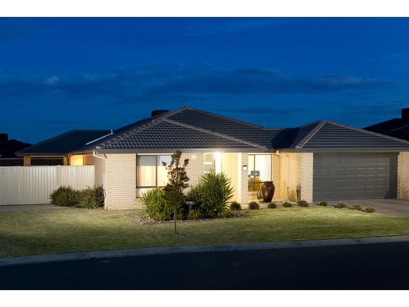 12 Dalmahoy Court, Shepparton VIC 3630