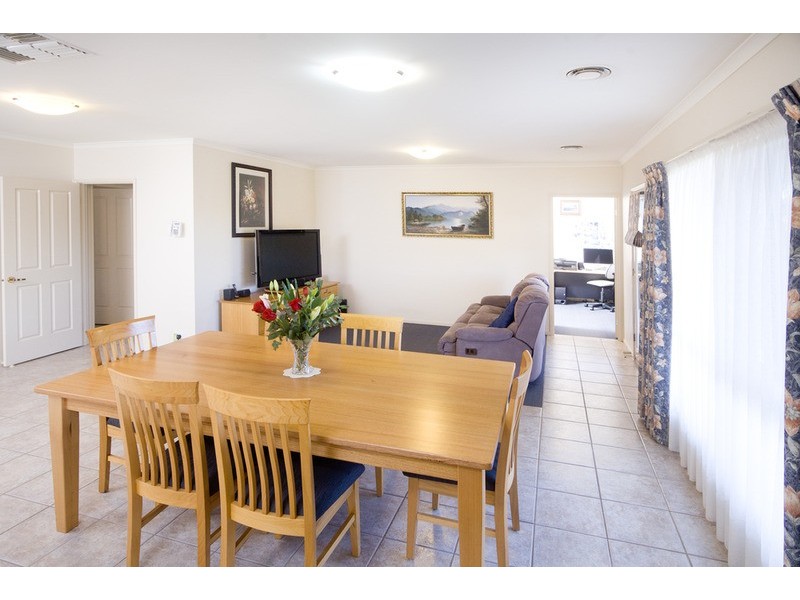 32 Balmoral Street, Kialla VIC 3631