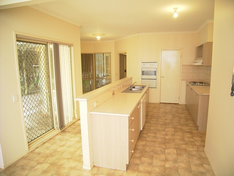 7 Silvan  Crescent, Kialla VIC 3631