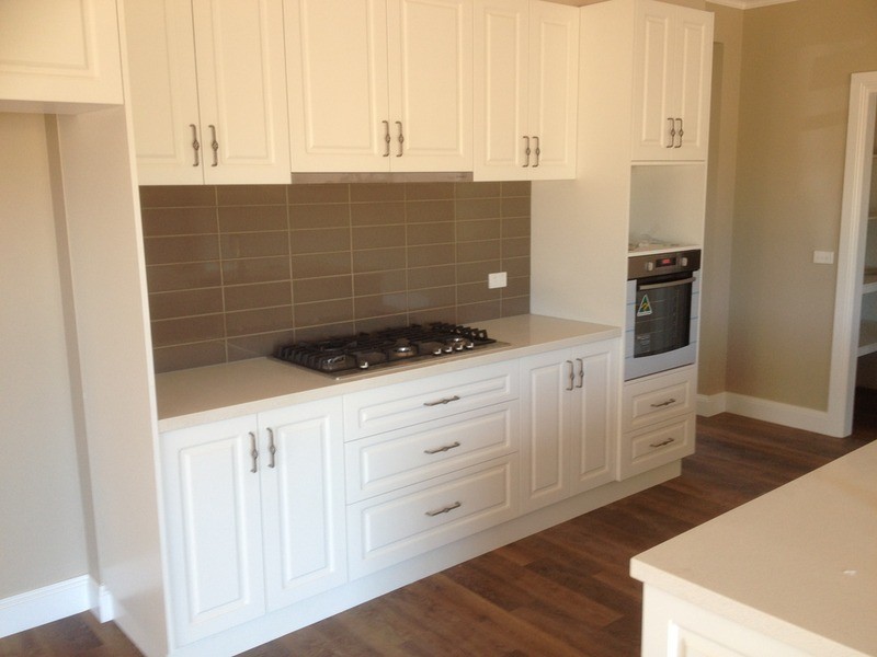 24 Plover  Drive, Kialla VIC 3631