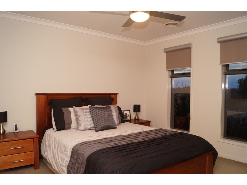 5 Fletcher  Avenue, Mooroopna VIC 3629